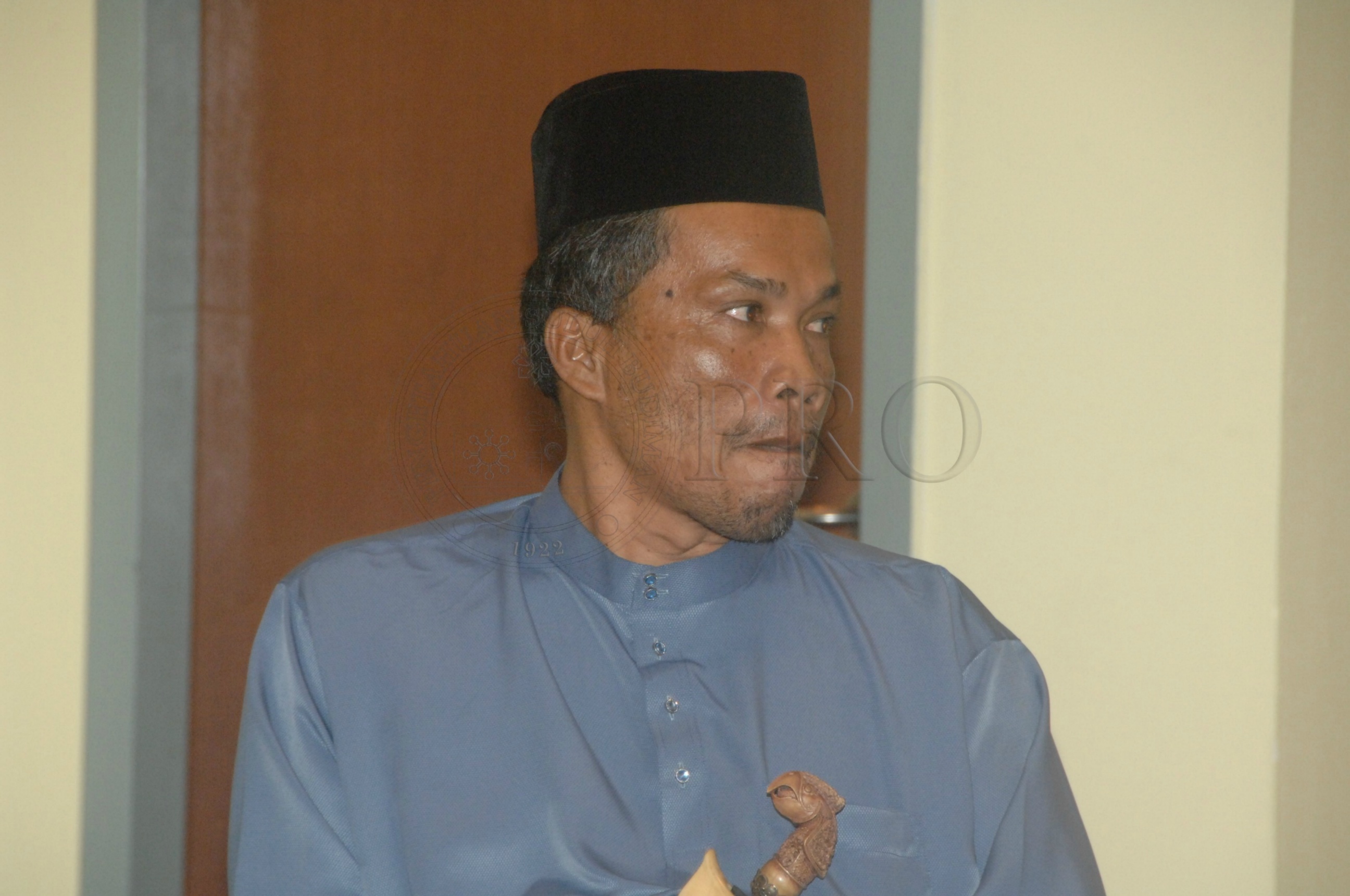 PRO 14 33 WACANA FBA 0185